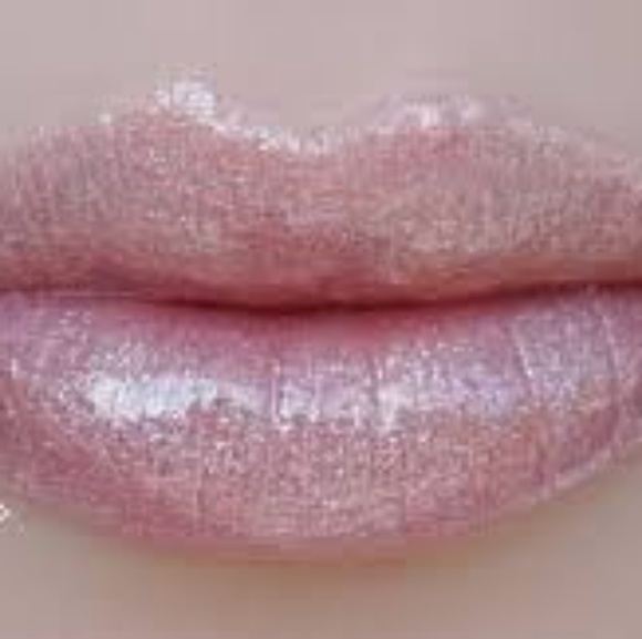 Goddess Gloss Prismatic Lip Gloss in ANGELIC pink - Picture 2 of 8